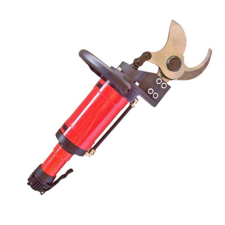 Sécateur pneumatique Scatair SP4 - recépage des vignes Sécateur pneumatique Scatair SP4 - recépage des vignes